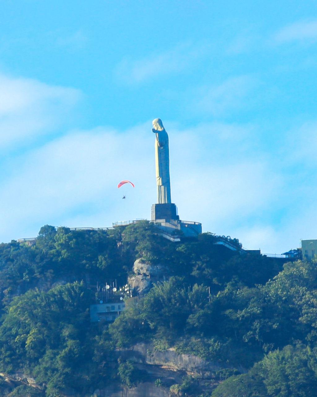 Paramotor flying next to Christ the Redeemer